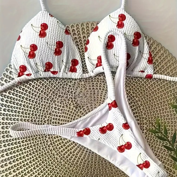 cherry bikini - Picture 1 of 3